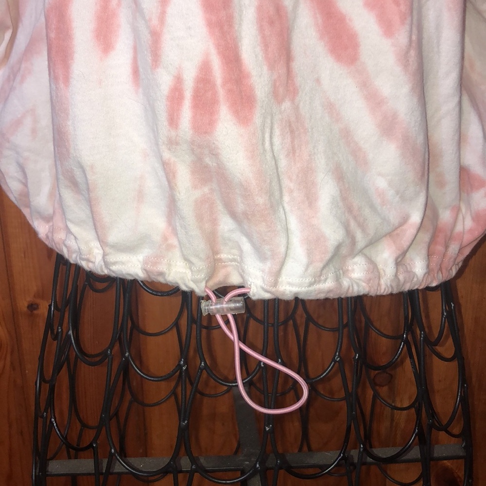 Pink Victoria’s Secret tie dye crop top cinch waist pink size large T-shirt top - Picture 5 of 6